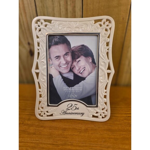 25TH ANNIVERSARY LENOX FRAME, New - Picture 1 of 5